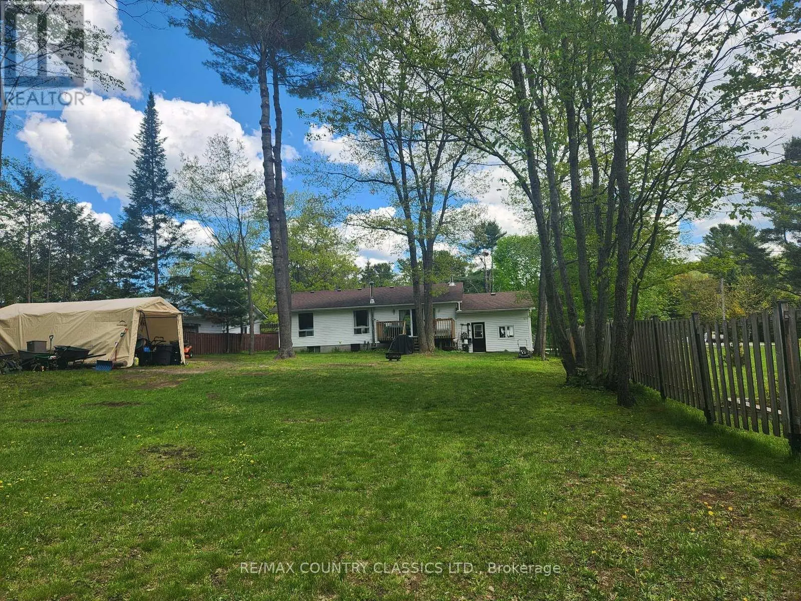 351 Chemaushgon Road, Bancroft, Ontario  K0L 1C0 - Photo 3 - X12183214