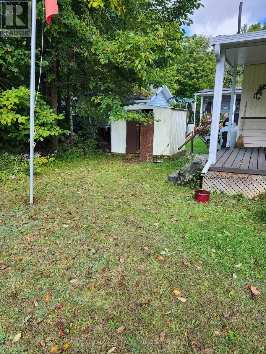 314 - 1802 County Road 121 Road, Kawartha Lakes, Ontario  K0M 1N0 - Photo 3 - X12183654