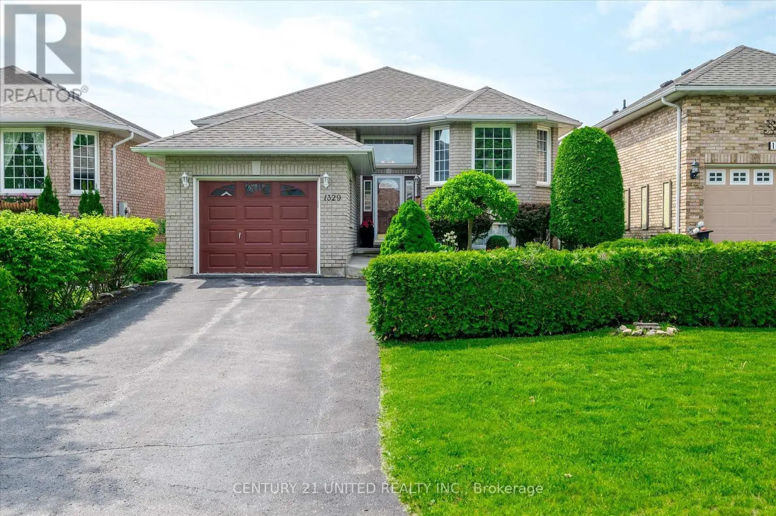 1329 White Crescent, Peterborough West, Ontario  K9K 2L6 - Photo 1 - X12183892