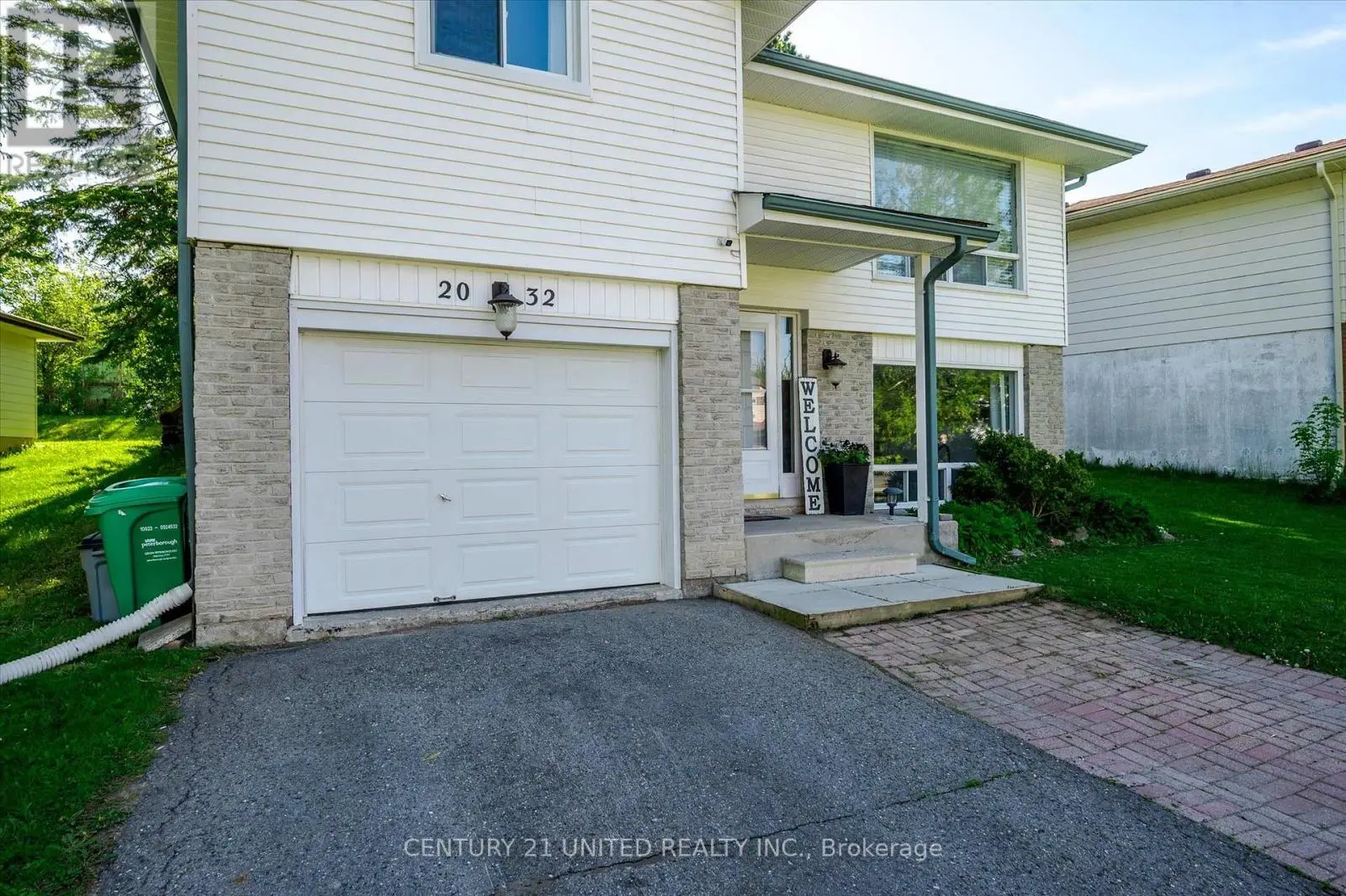 2032 Walker Avenue, Peterborough East, Ontario  K9L 1S1 - Photo 3 - X12183894