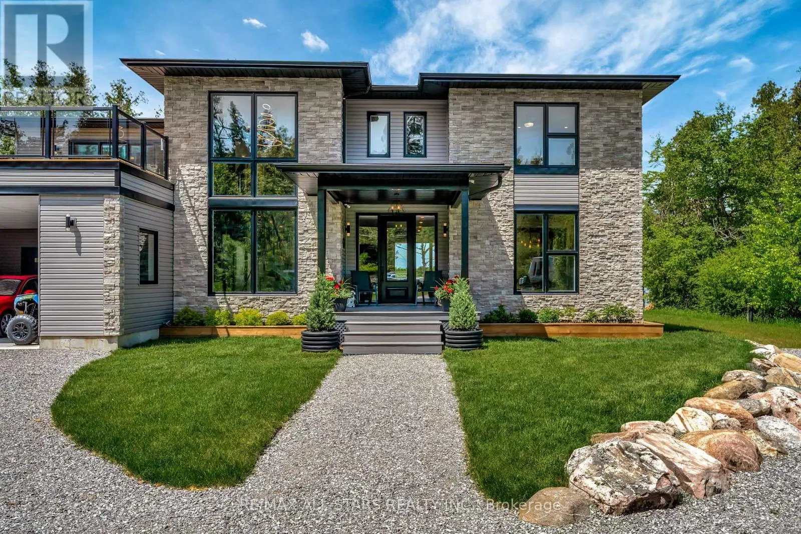 15 Berry Lane, Kawartha Lakes, Ontario  K0M 1A0 - Photo 1 - X12183929