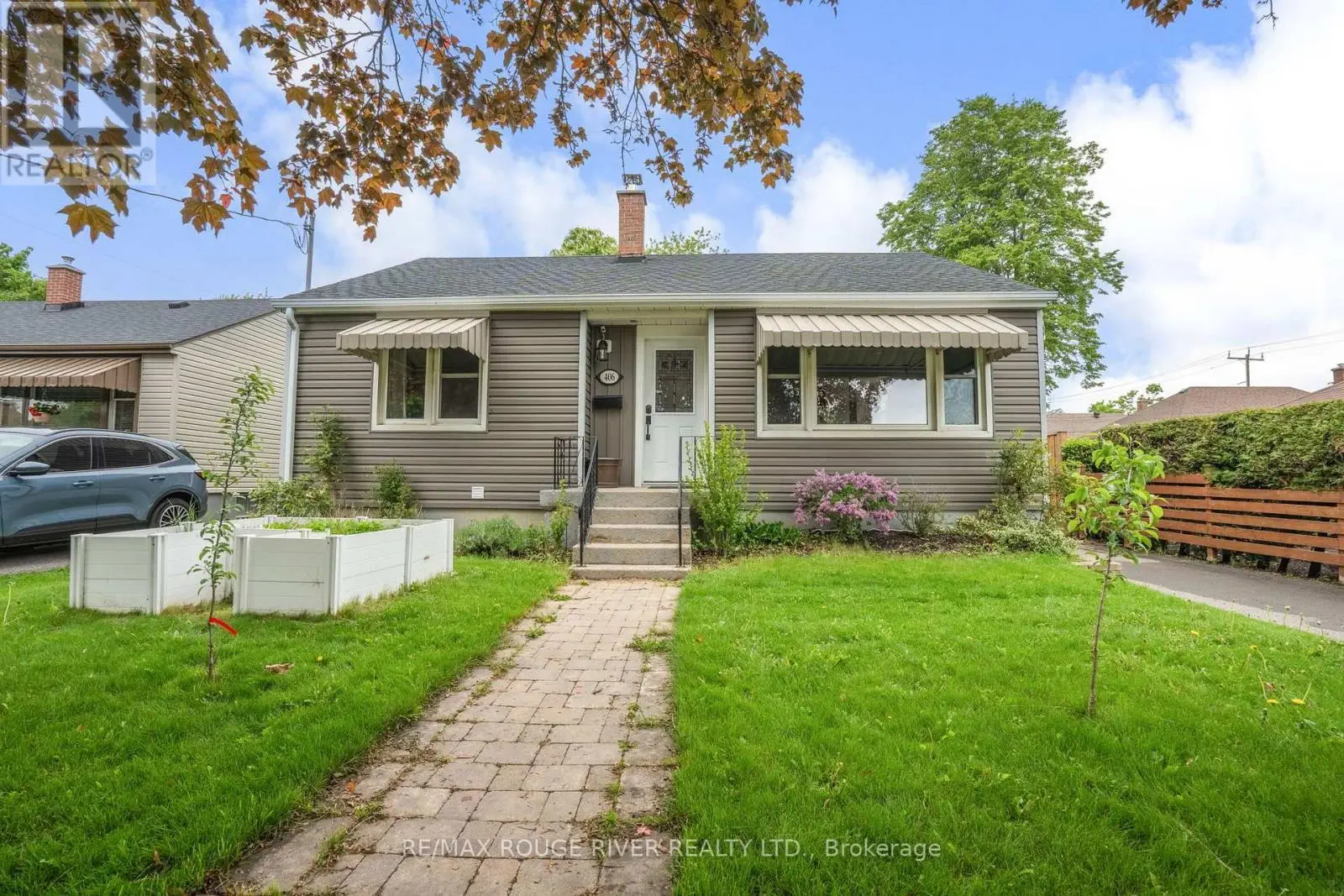 406 Gliddon Avenue, Oshawa, Ontario  L1H 1Z7 - Photo 1 - E12184869