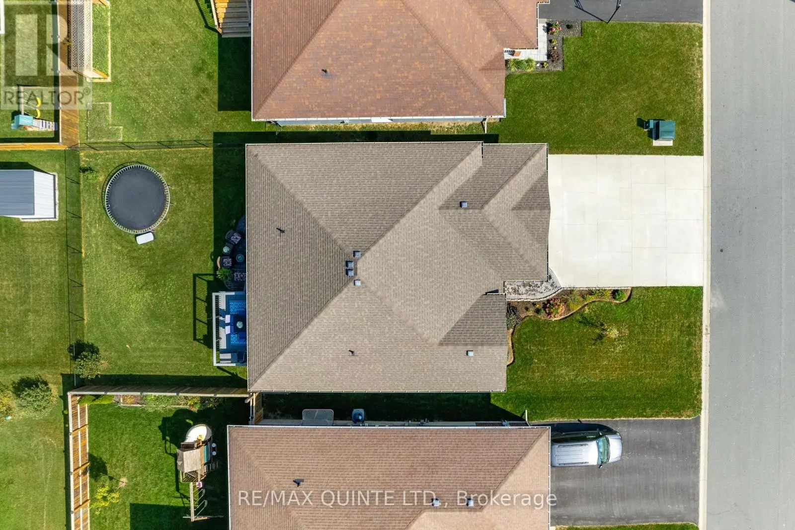 56 Mcintosh Crescent, Quinte West, Ontario  K8V 0G1 - Photo 3 - X12184903
