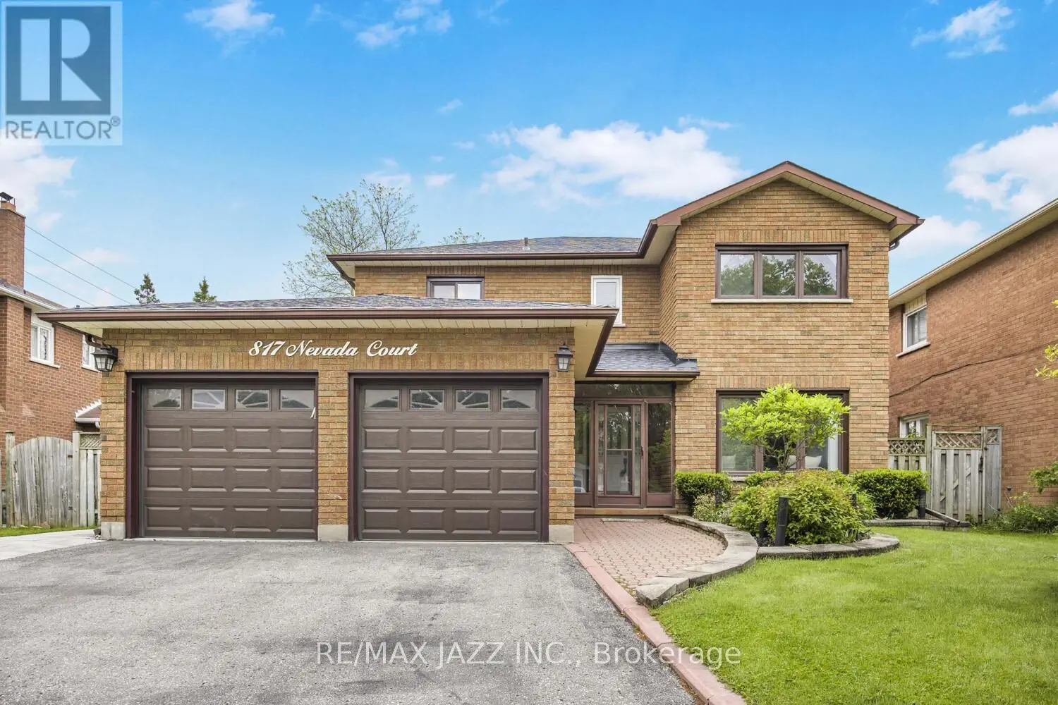817 Nevada Court, Oshawa, Ontario  L1J 7V4 - Photo 2 - E12185718