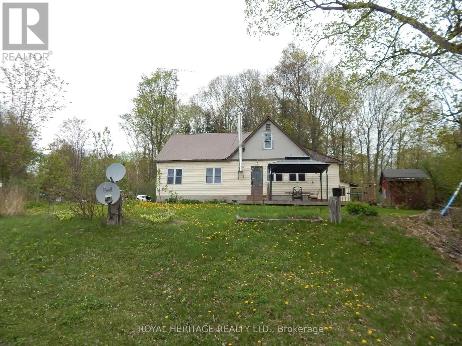 256 Trout Lake Road, Faraday, Ontario  K0L 1C0 - Photo 3 - X12185141