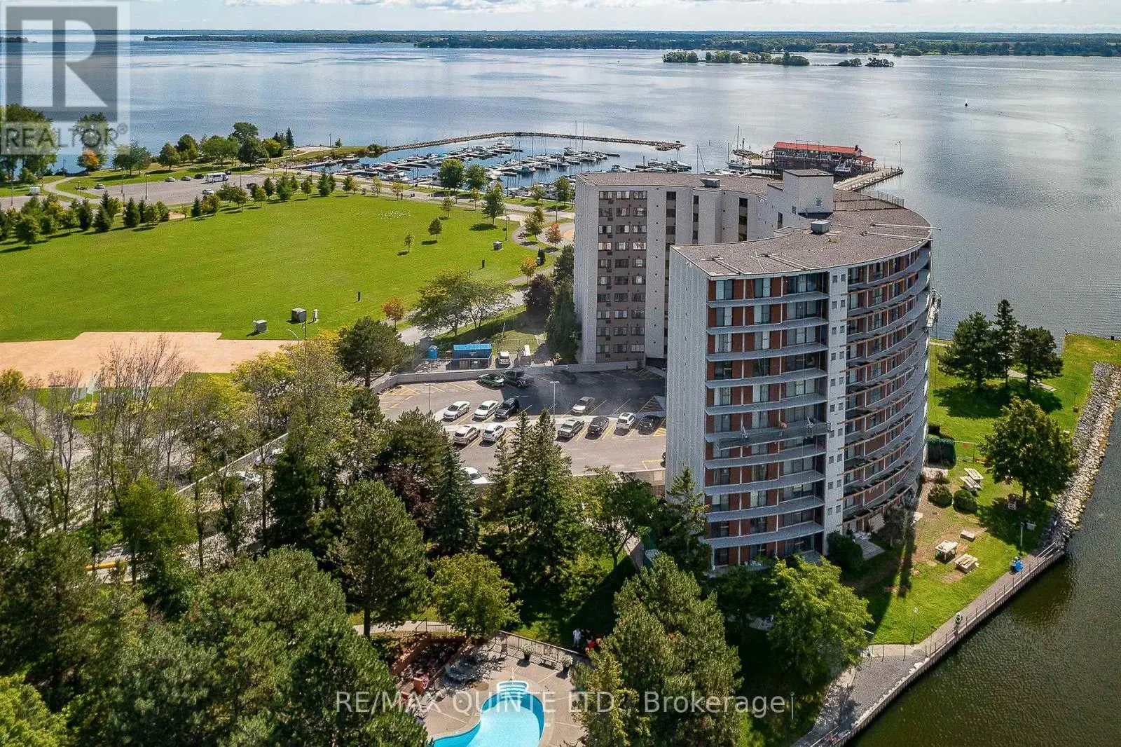 1004 - 2 South Front Street S, Belleville, Ontario  K8N 5K7 - Photo 2 - X12186732