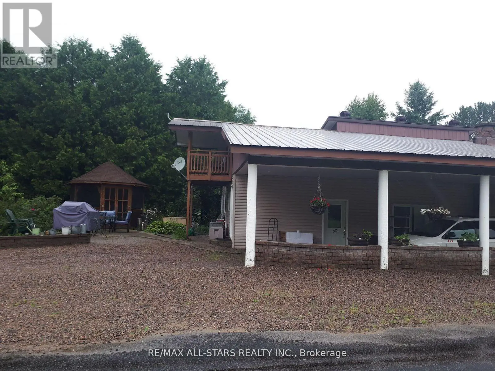 1007 Dewey Street, Highlands East, Ontario  K0M 1R0 - Photo 3 - X12186818