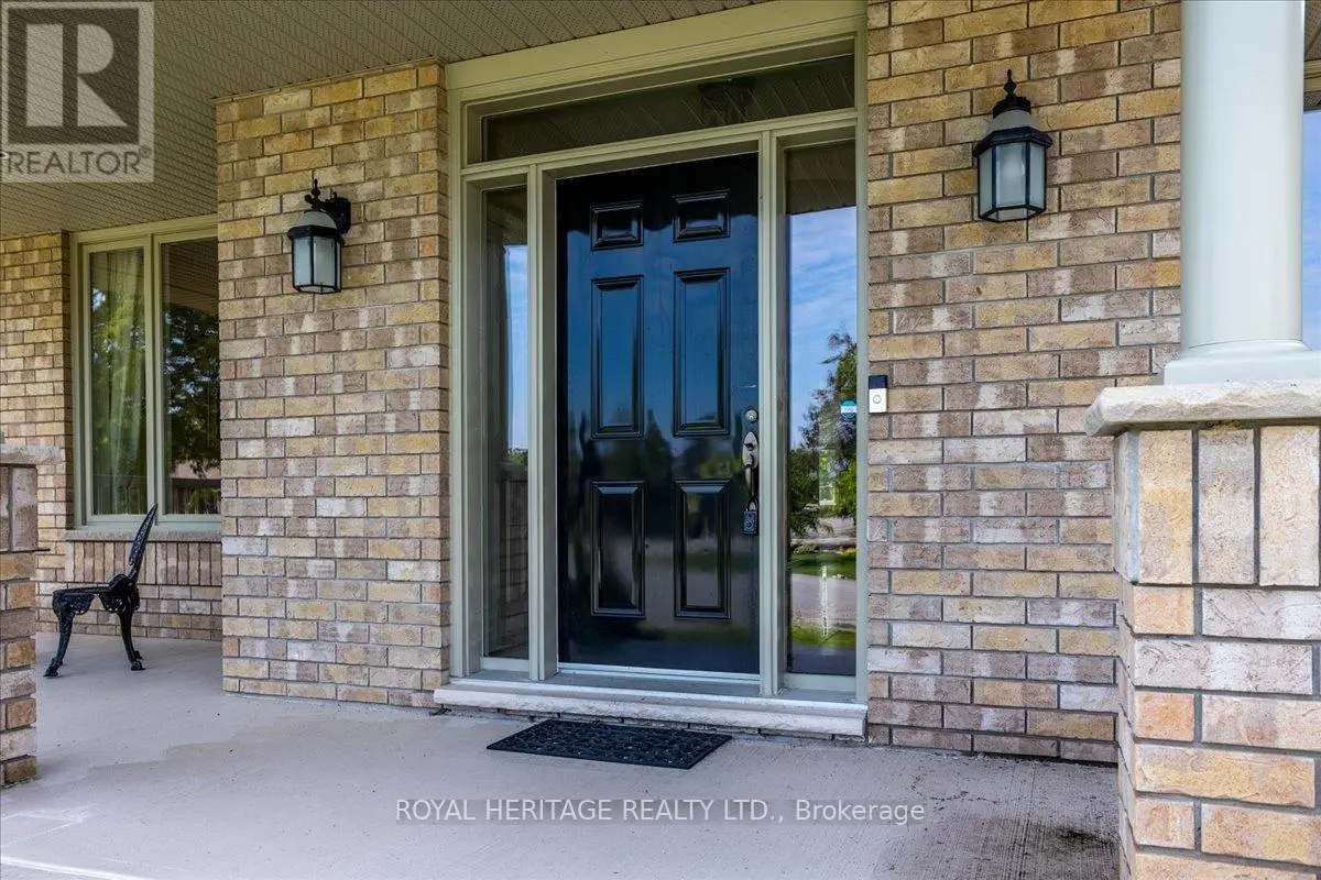 51 South Harbour Drive, Kawartha Lakes, Ontario  K0M 1A0 - Photo 3 - X12186913
