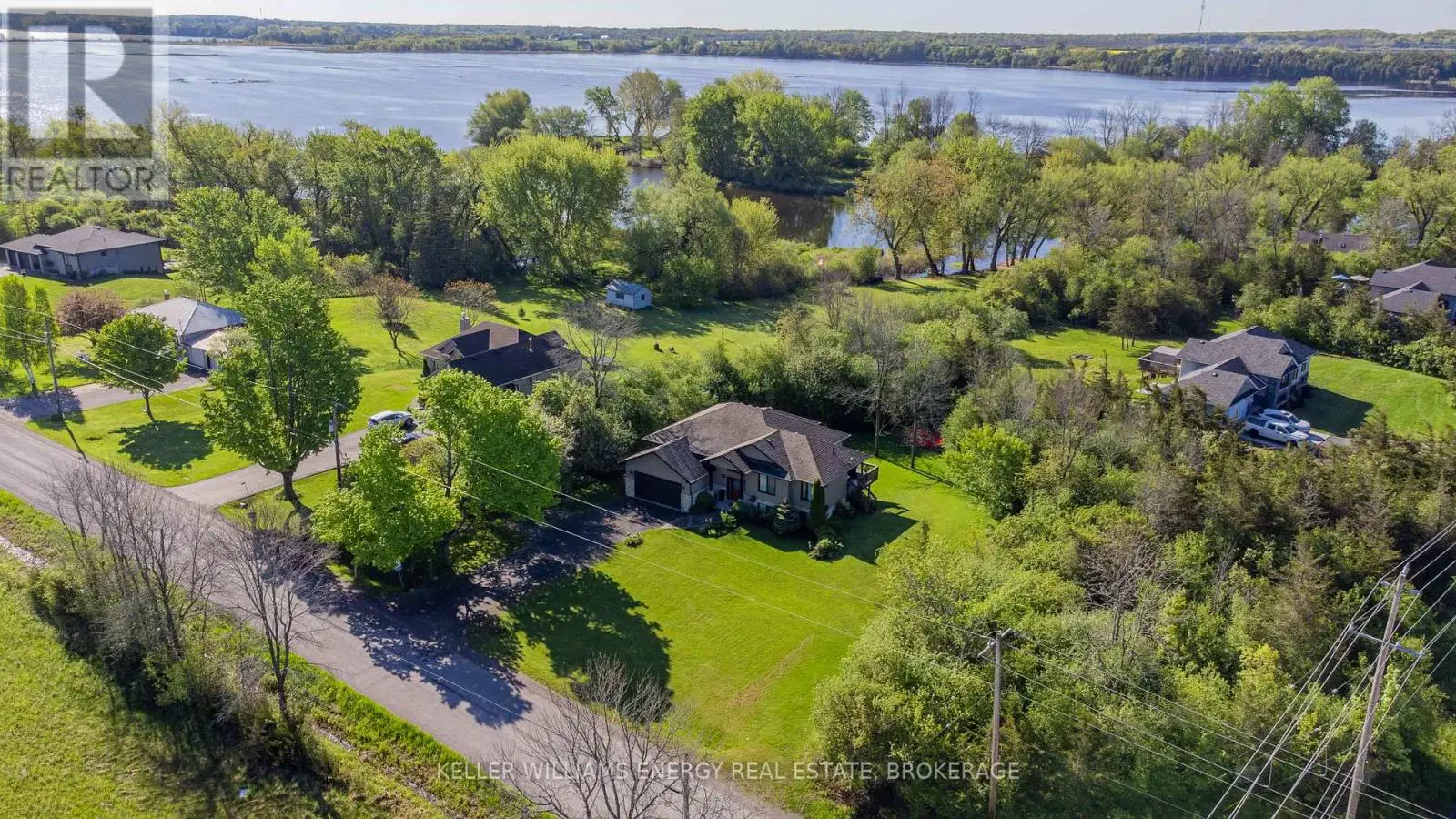 1687 Lakeside Drive, Prince Edward County, Ontario  K0K 1T0 - Photo 2 - X12186949