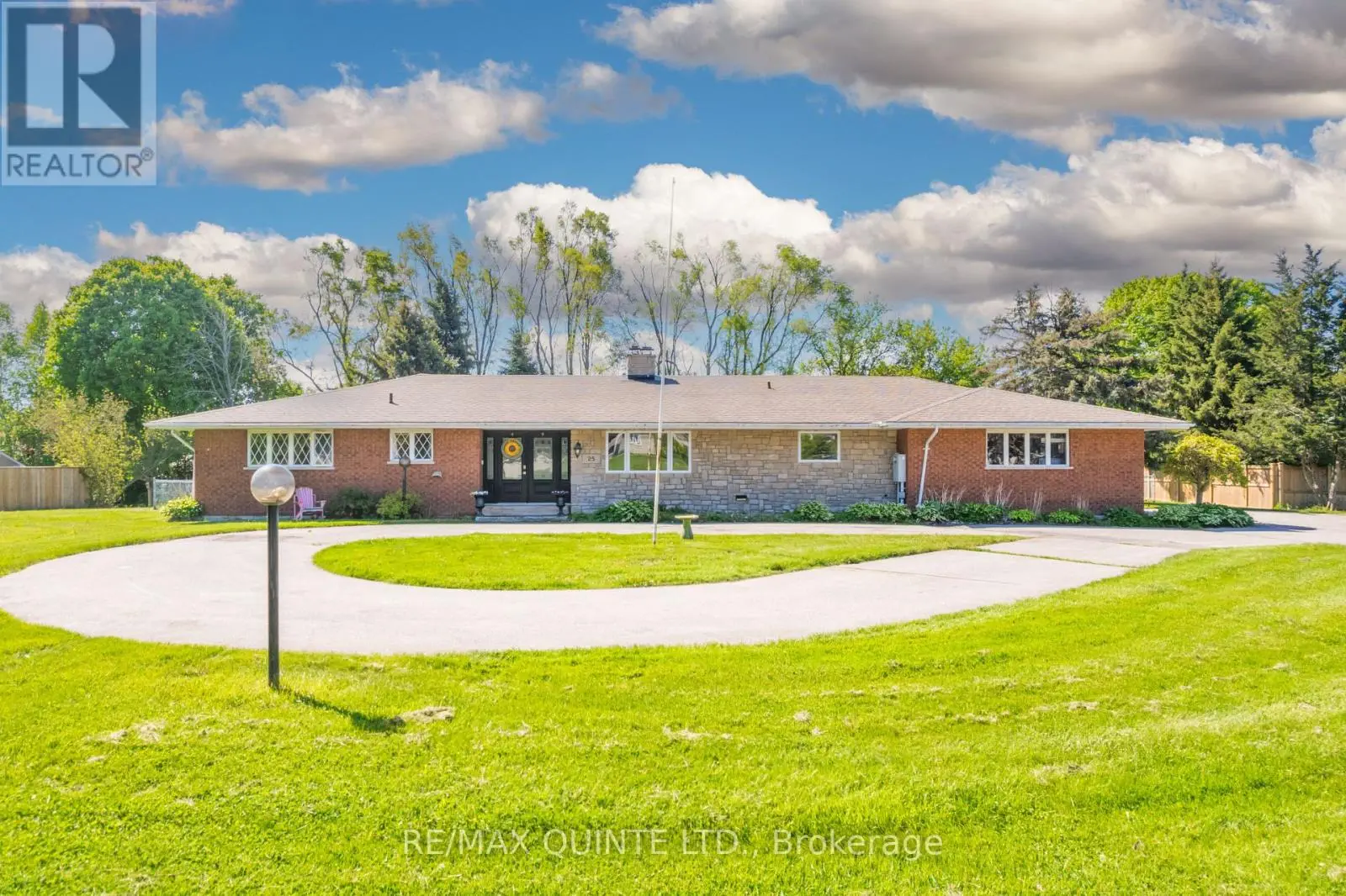 25 Singleton Street, Brighton, Ontario  K0K 1H0 - Photo 2 - X12188065