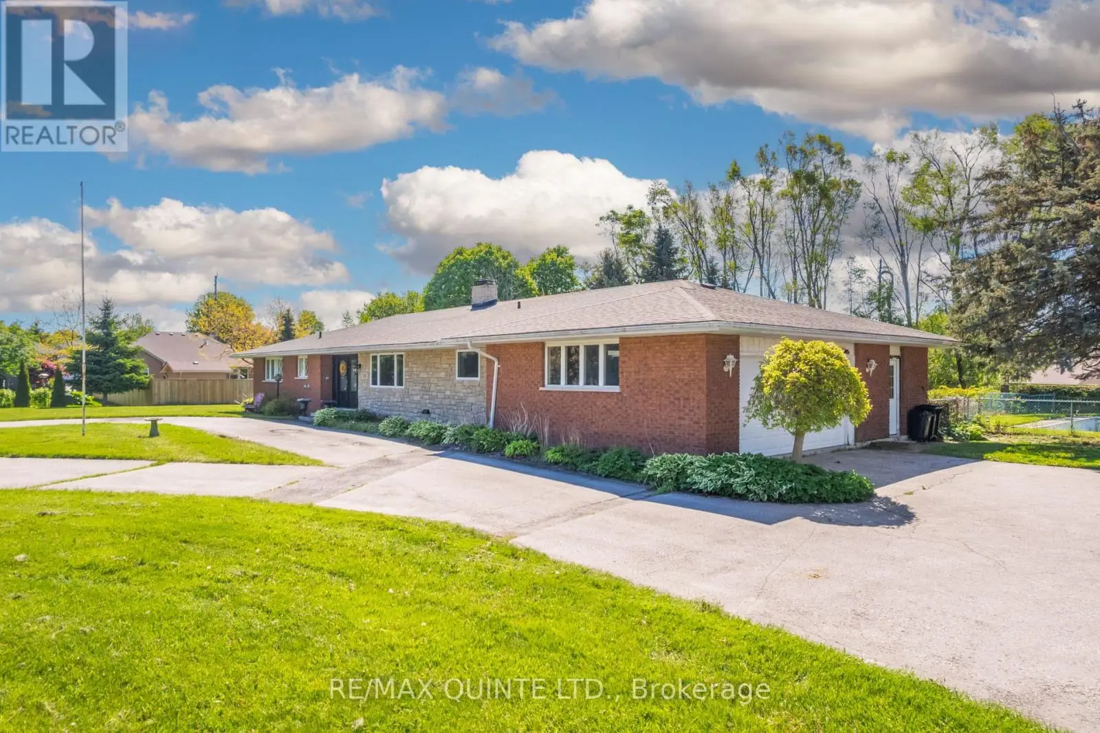 25 Singleton Street, Brighton, Ontario  K0K 1H0 - Photo 3 - X12188065