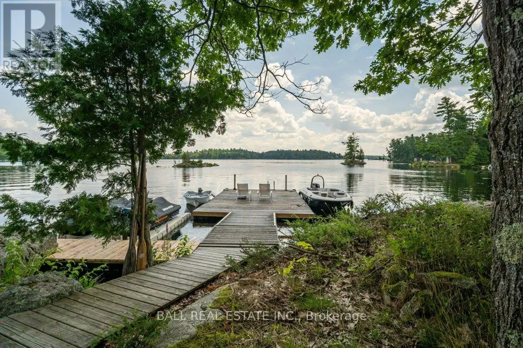 132 Island 23b, Selwyn, Ontario  K0L 2H0 - Photo 1 - X12188250