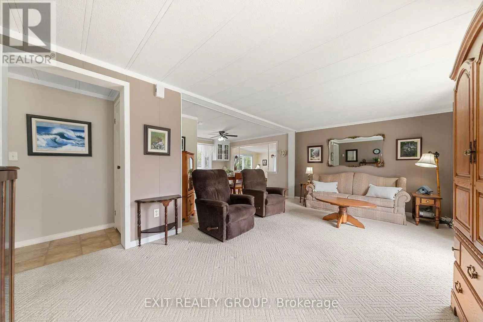 16 Bluejay Lane, Quinte West, Ontario  K8N 4Z3 - Photo 3 - X12185508