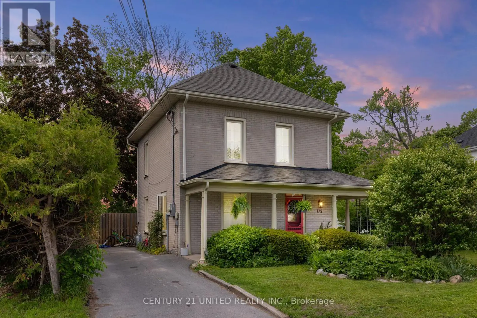 172 Queen Street, Selwyn, Ontario  K0L 2H0 - Photo 1 - X12188347