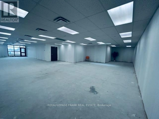 204 - 114 Dundas Street E, Whitby, Ontario  L1N 2H7 - Photo 4 - E12188735