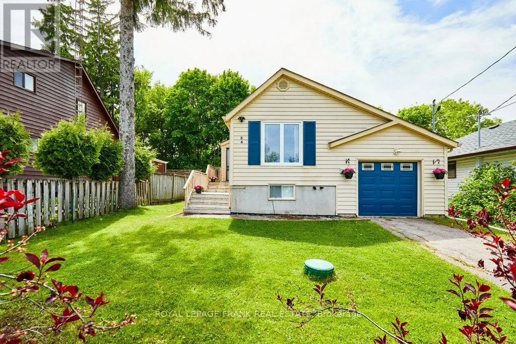 34 Lakeview Avenue, Scugog, Ontario  L0B 1E0 - Photo 1 - E12189044