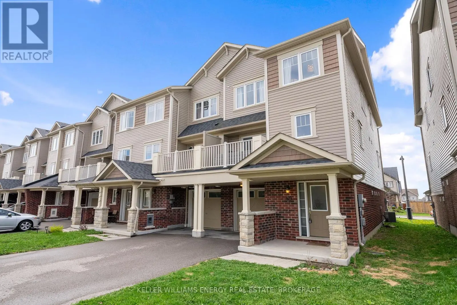 69 Tabaret Crescent, Oshawa, Ontario  L1L 0G5 - Photo 1 - E12189283