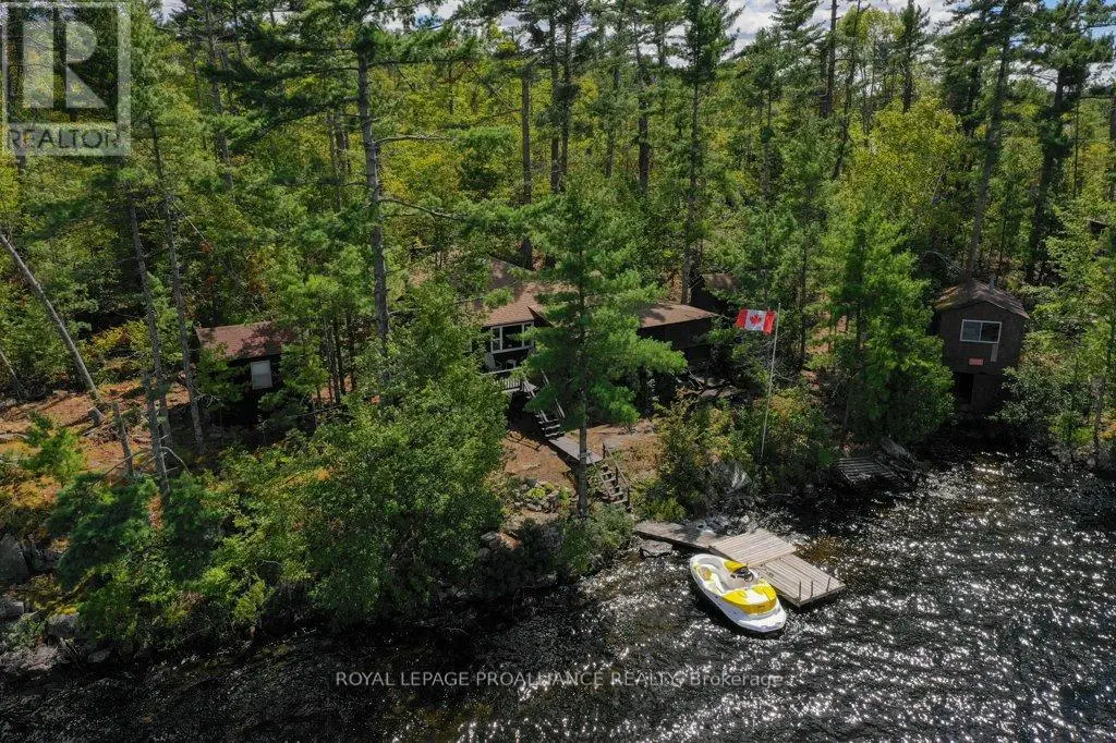 258 Skootamatta Lake, Addington Highlands, Ontario  K0H 1K0 - Photo 2 - X12189206