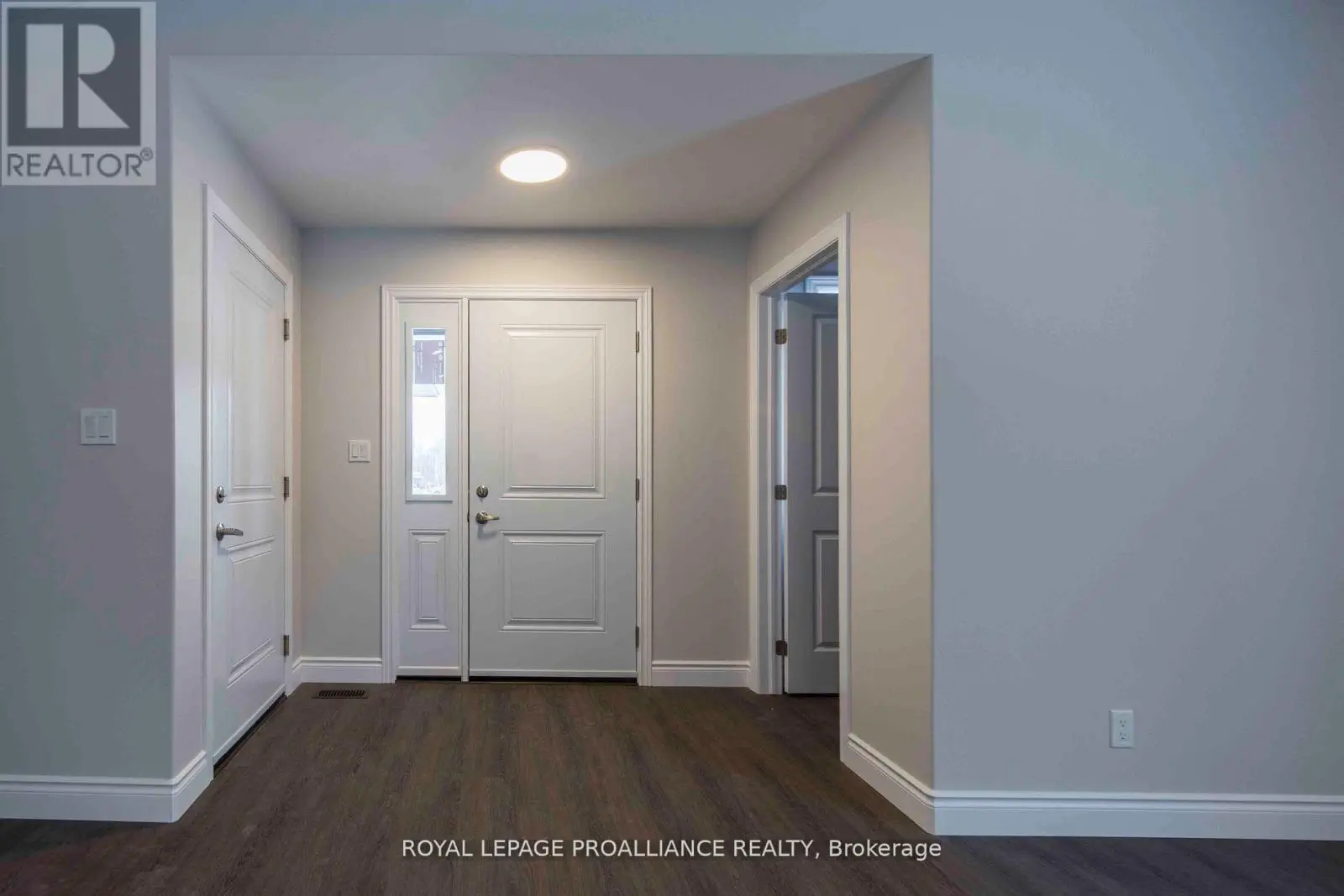 9 Clayton John Avenue, Brighton, Ontario  K0K 1H0 - Photo 2 - X12189333