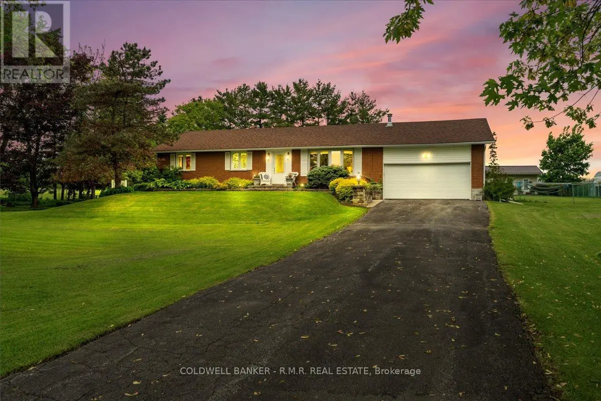 790 Hamilton Road, Quinte West, Ontario  K8N 4Z5 - Photo 1 - X12189733