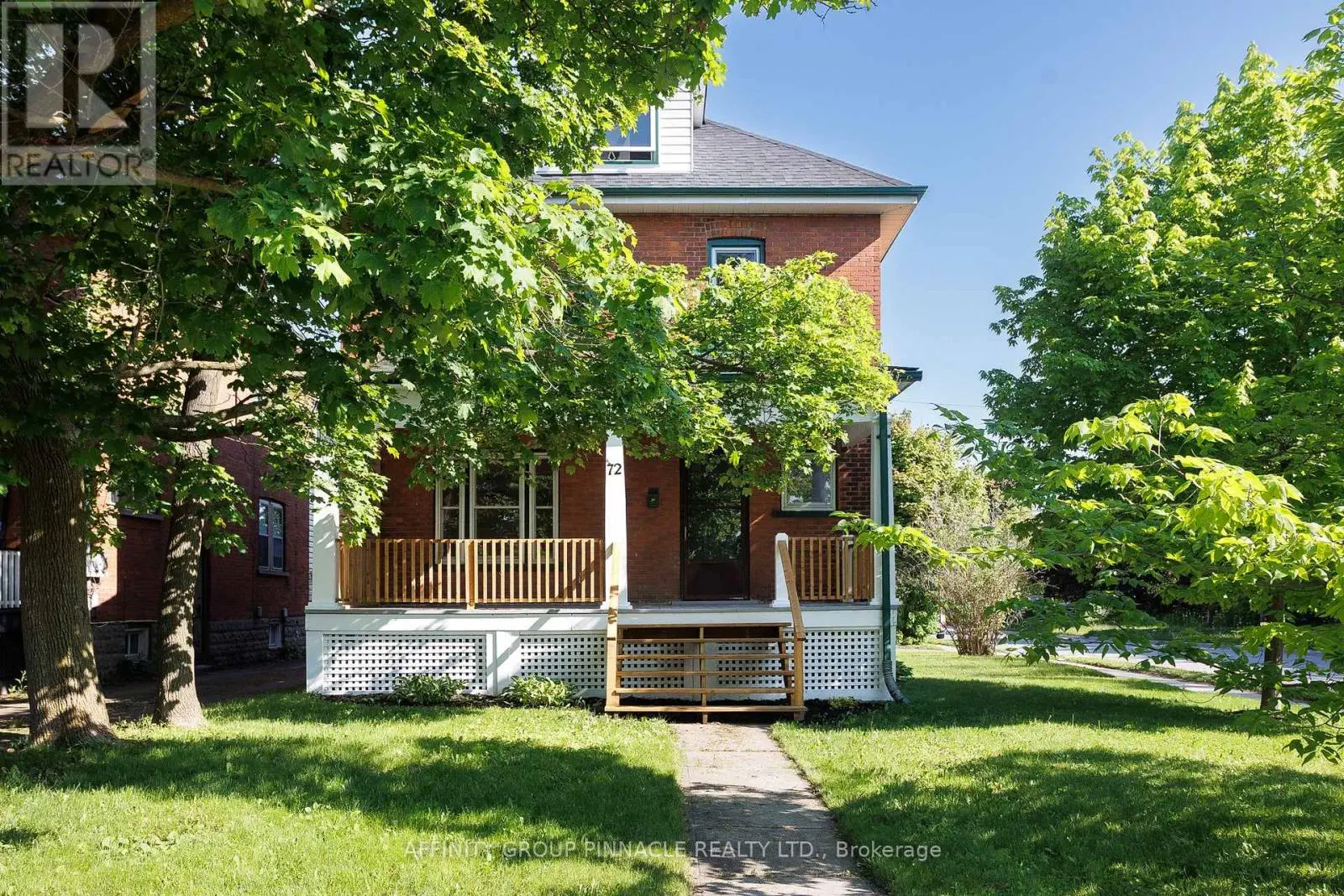 72 Melbourne Street W, Kawartha Lakes, Ontario  K9V 2T3 - Photo 2 - X12189646