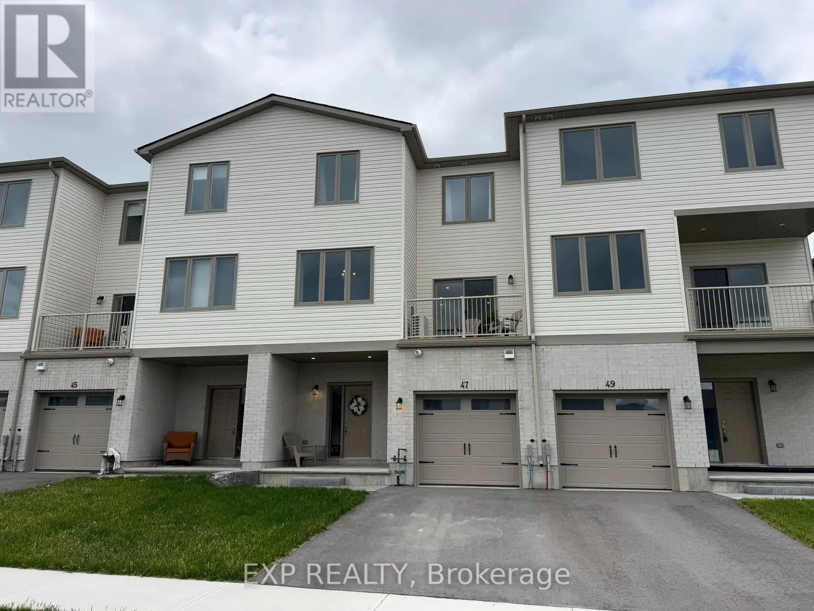 47 Markland Avenue, Prince Edward County, Ontario  K0K 2T0 - Photo 1 - X12189879