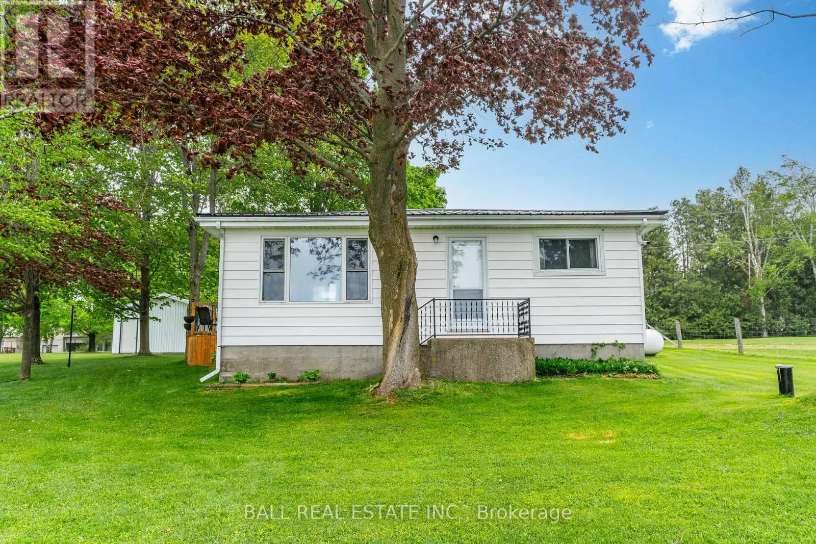 280 Lakeshore Drive, Kawartha Lakes, Ontario  K0M 1A0 - Photo 2 - X12189978