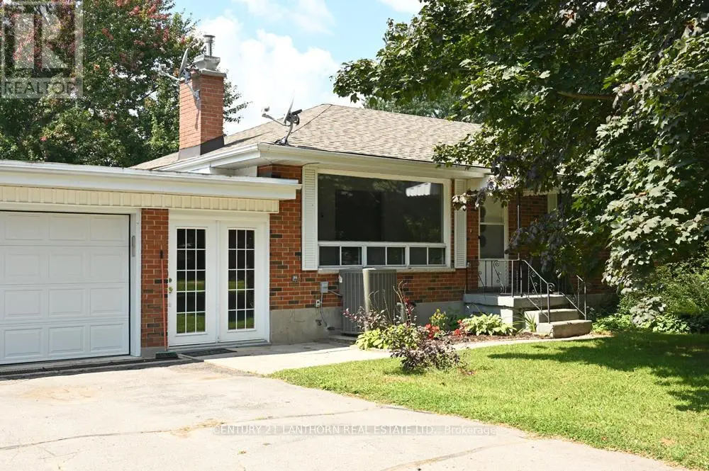 151 Avonlough Road W, Belleville, Ontario  K8N 4Z2 - Photo 2 - X12190093