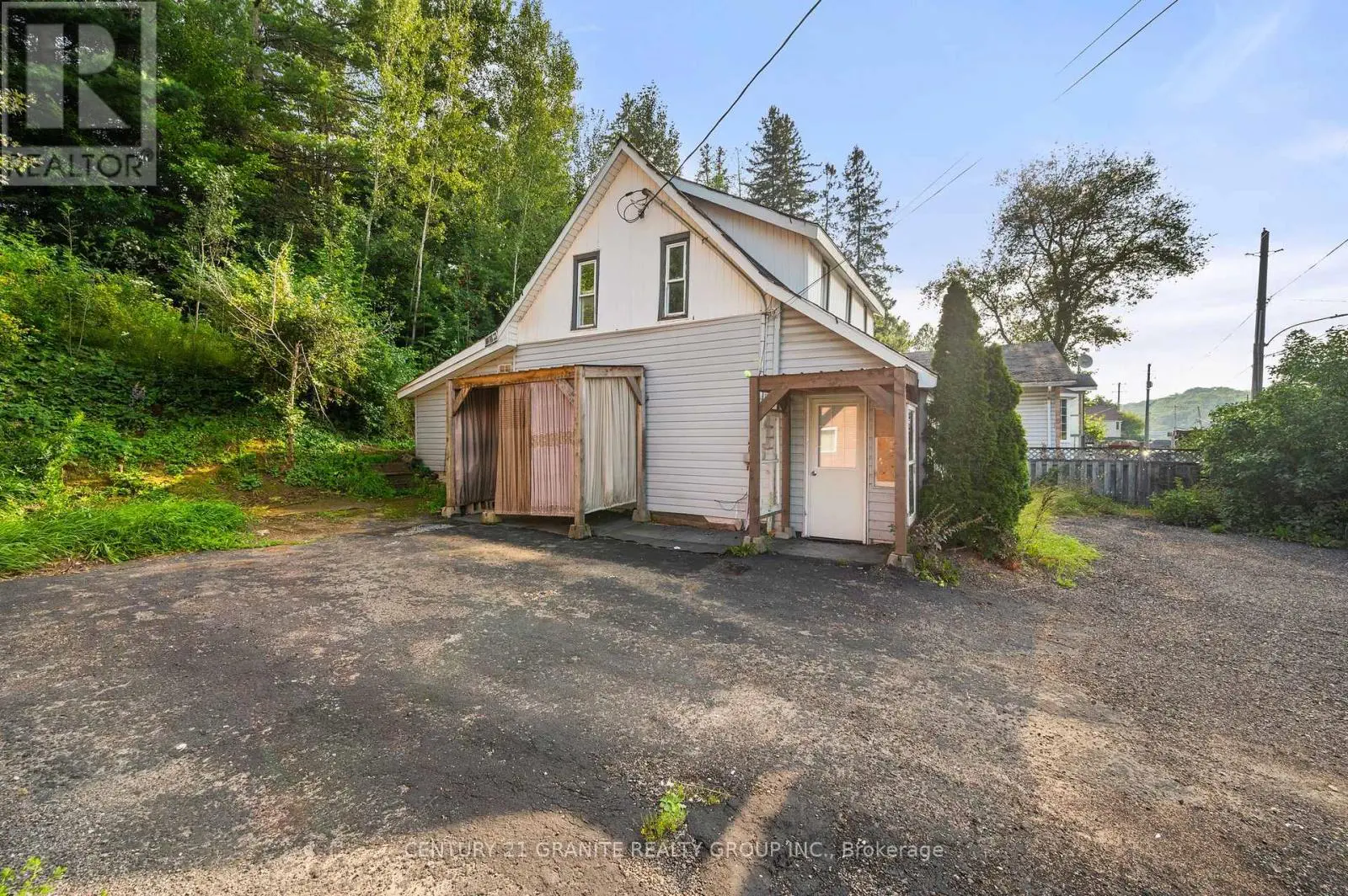 9 Monck Street, Bancroft, Ontario  K0L 1C0 - Photo 3 - X12188592