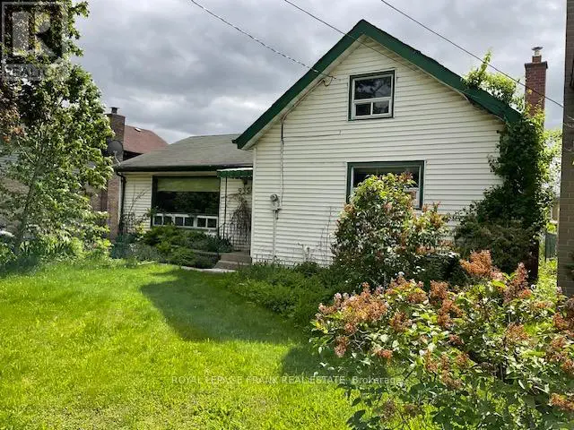 935 Ford Street, Peterborough Central, Ontario  K9J 5V2 - Photo 1 - X12191263