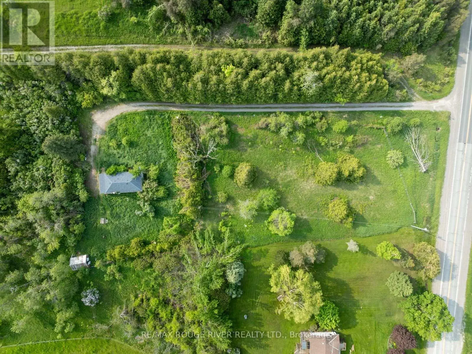 15 Capstick Road, Kawartha Lakes, Ontario  L0A 1A0 - Photo 1 - X12191421