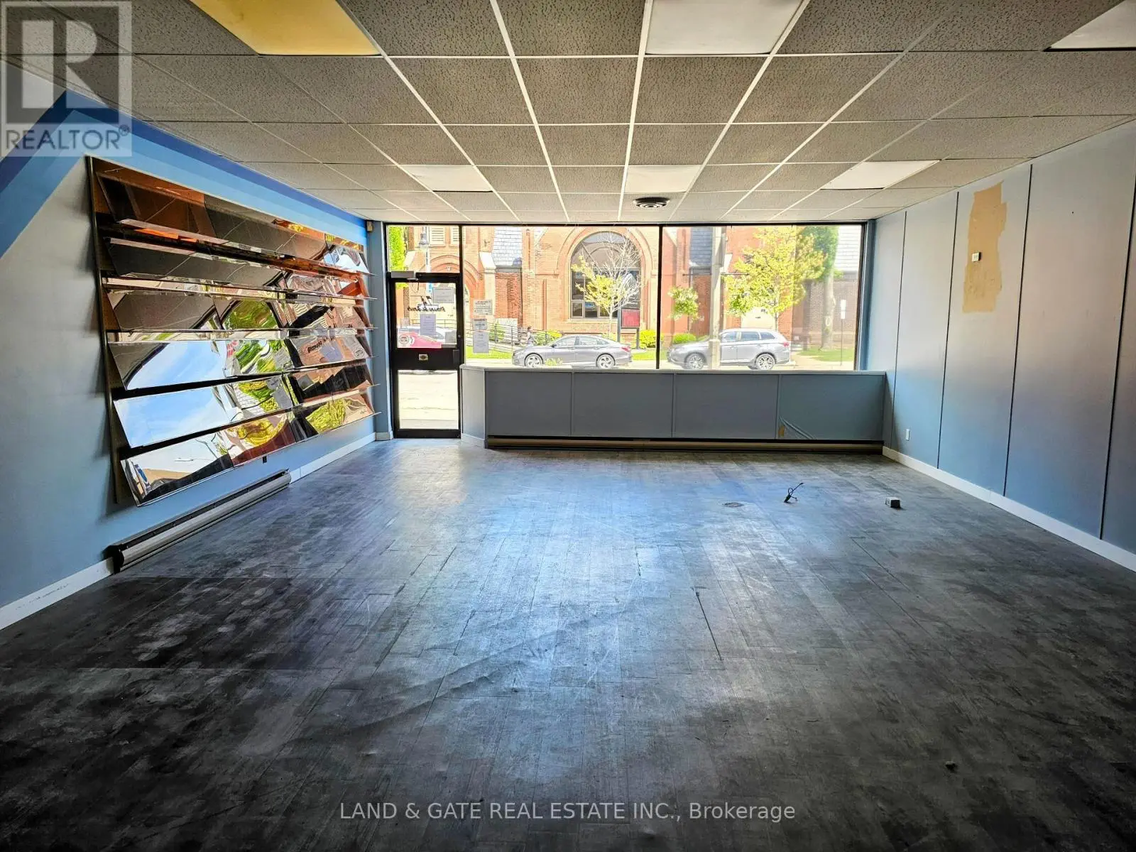 103 - 74 Simcoe Street S, Oshawa, Ontario  L1H 4G6 - Photo 2 - E12191725
