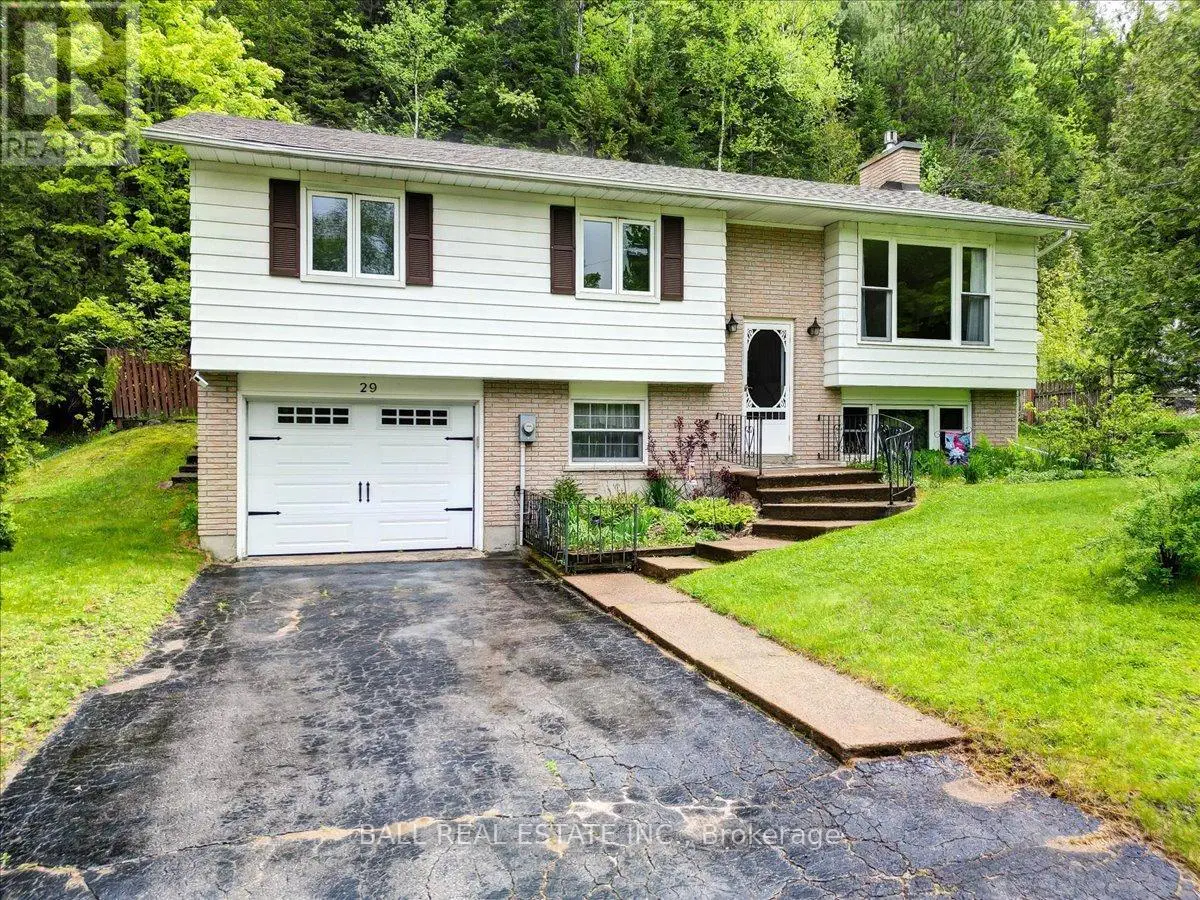 29 Forest Hill Road, Bancroft, Ontario  K0L 1C0 - Photo 1 - X12191673