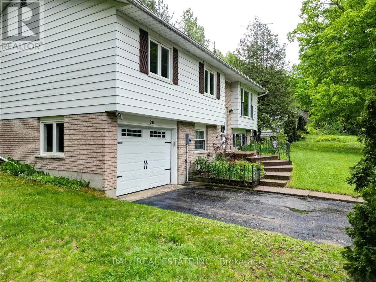 29 Forest Hill Road, Bancroft, Ontario  K0L 1C0 - Photo 3 - X12191673