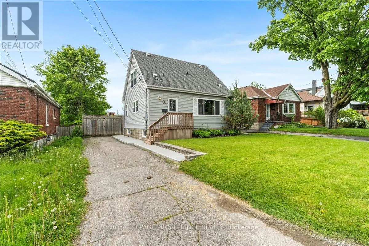 8 Carmen Avenue, Belleville, Ontario  K8P 3A5 - Photo 1 - X12191825