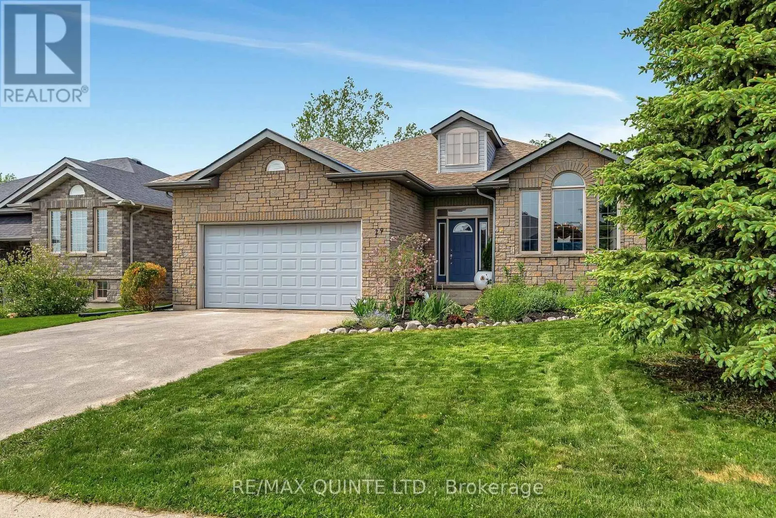 29 Northview Lane, Quinte West, Ontario  K8V 6X6 - Photo 1 - X12191932
