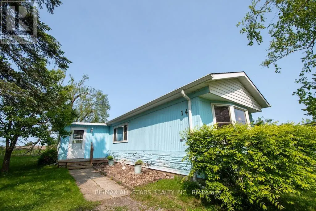 14 Hill Street, Kawartha Lakes, Ontario  K9V 4R1 - Photo 3 - X12192150