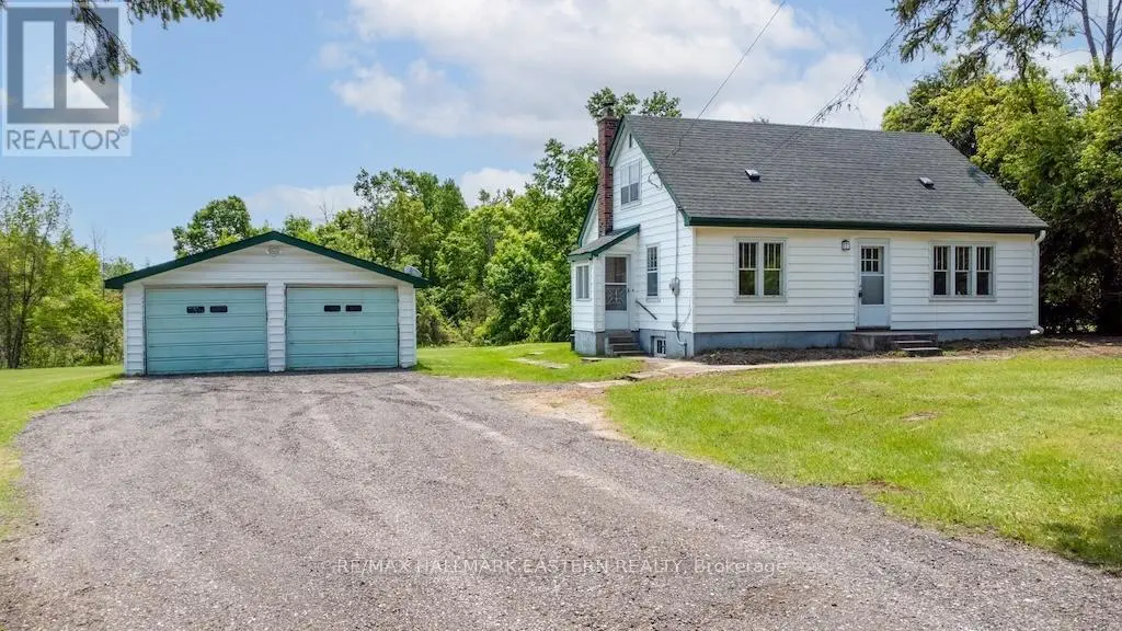 2449 Lansdowne Street W, Cavan Monaghan, Ontario  K9J 6X4 - Photo 2 - X12192373