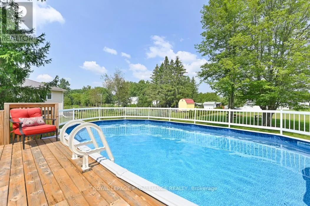35 John Street, Addington Highlands, Ontario  K0H 1P0 - Photo 2 - X12142627
