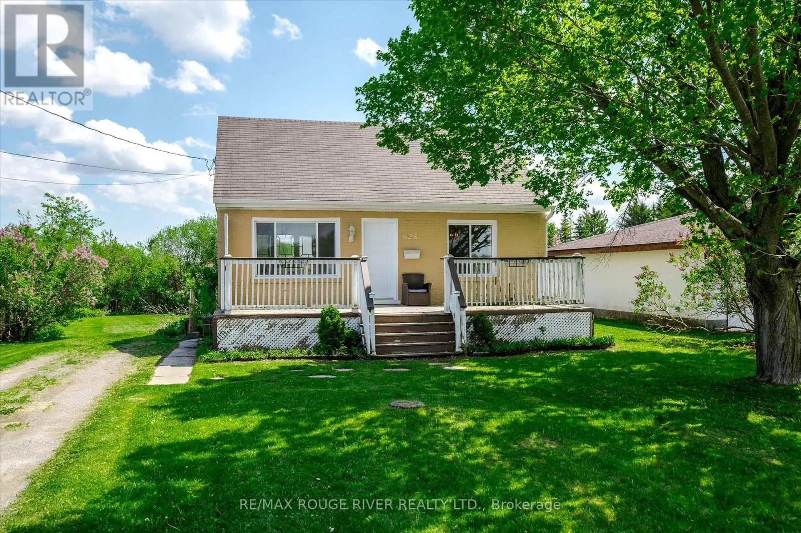 625 Towerhill Road, Peterborough North, Ontario  K9K 2N2 - Photo 2 - X12139178