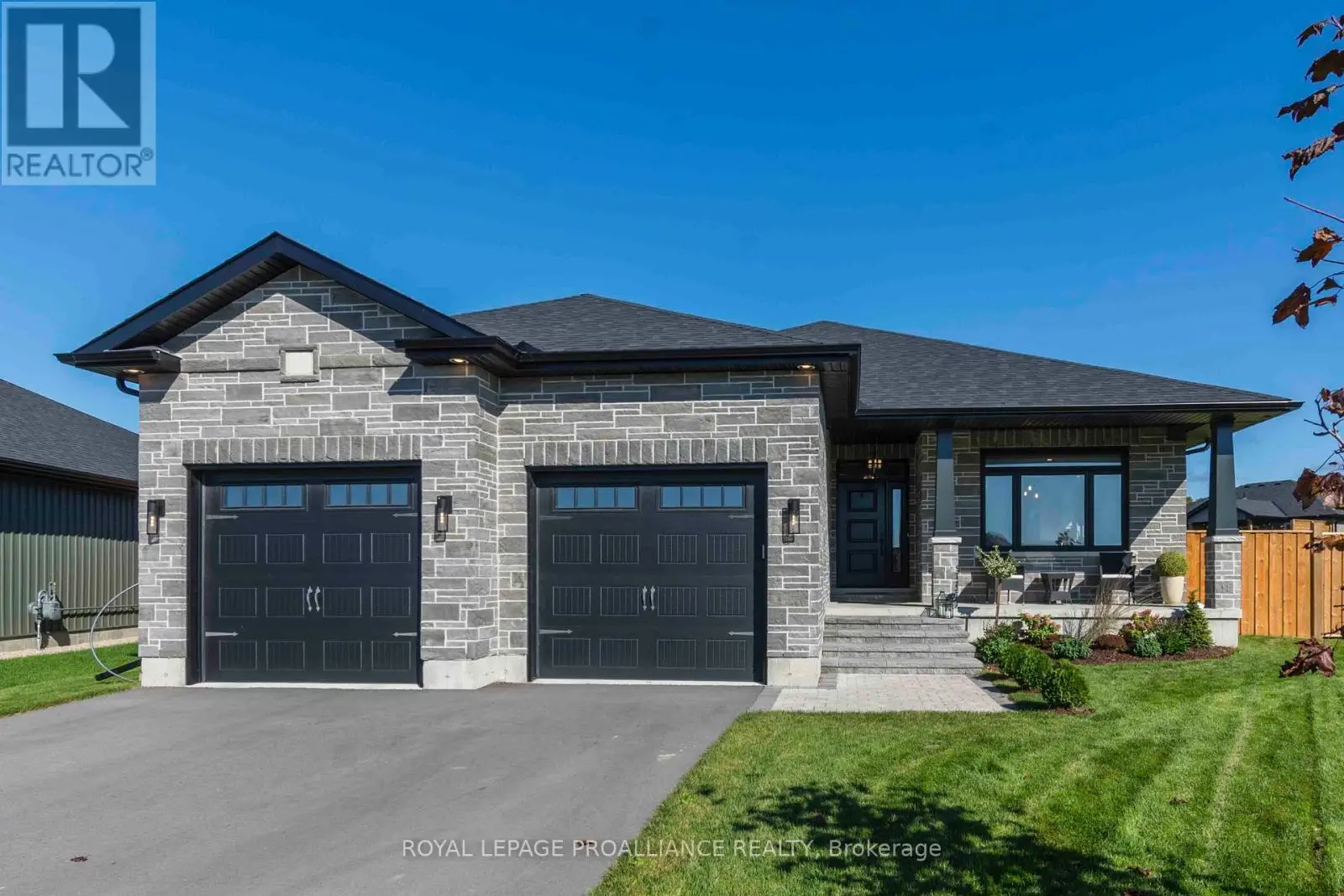 38 Mackenzie John Crescent, Brighton, Ontario  K0K 1H0 - Photo 1 - X12193543