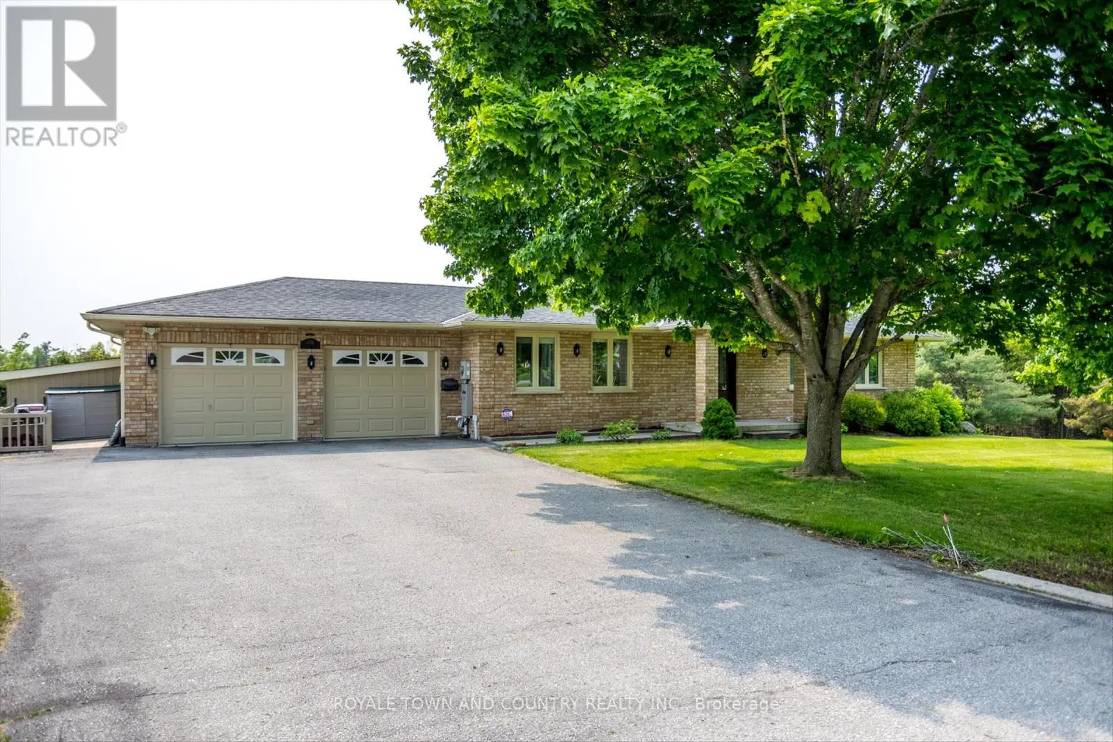 1734 Barton Drive, Selwyn, Ontario  K0L 2H0 - Photo 1 - X12184387