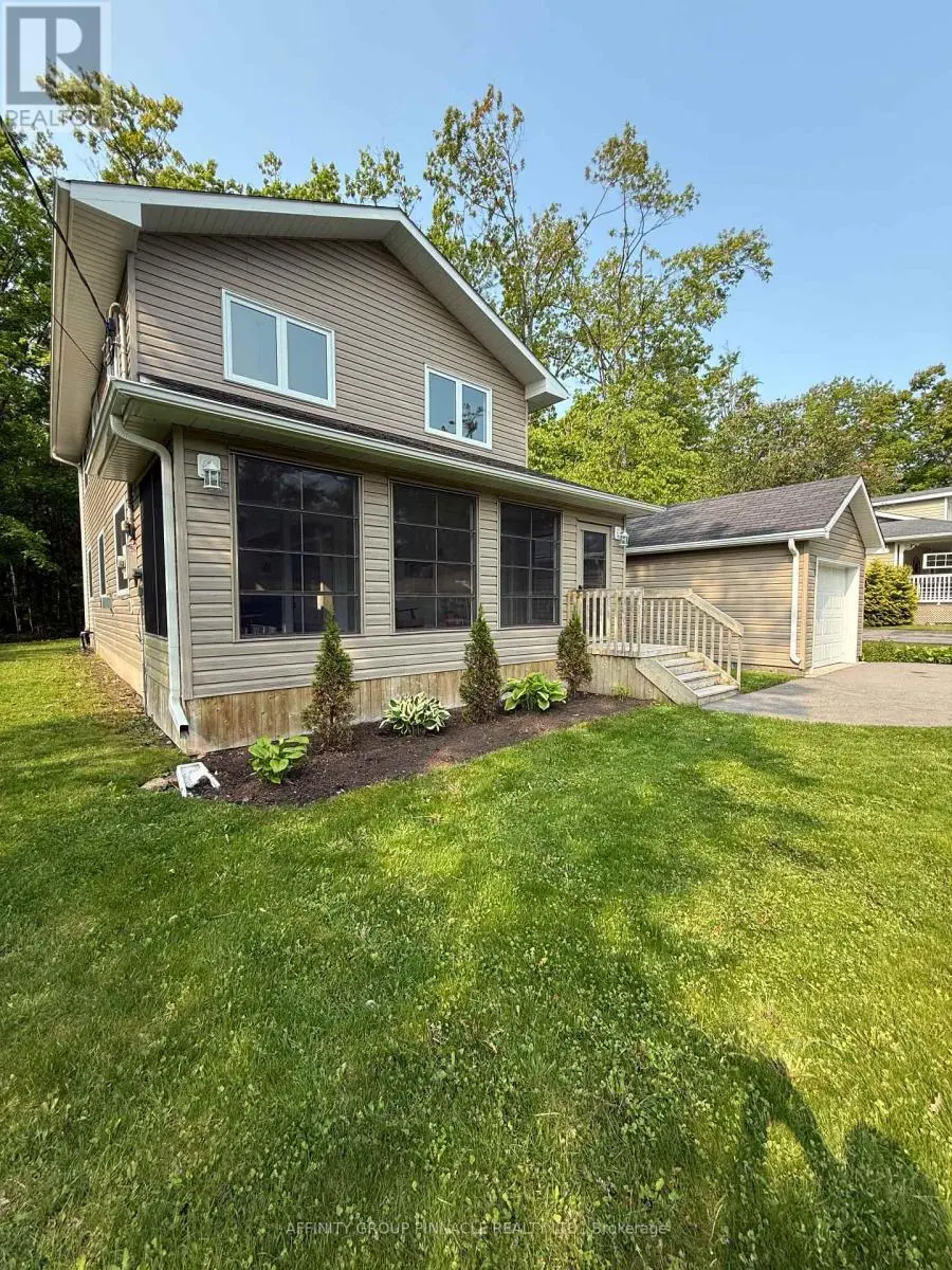 34 Pleasant View Drive, Kawartha Lakes, Ontario  K0M 1N0 - Photo 1 - X12194729