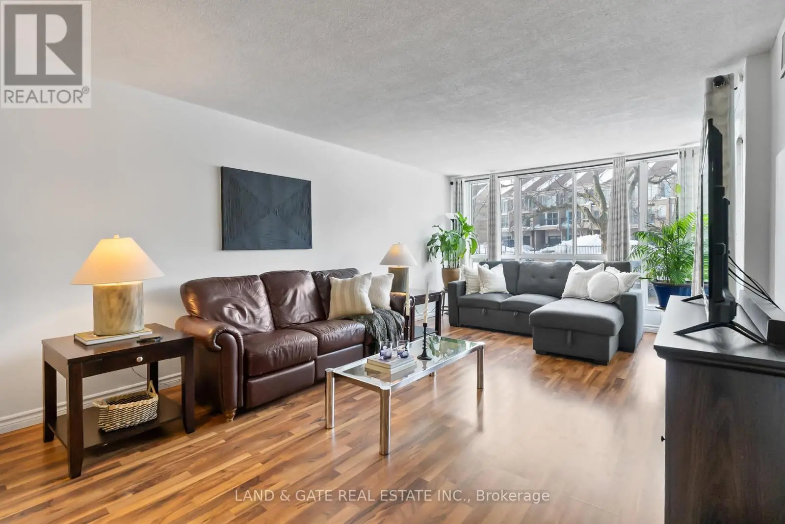 112 - 25 Cumberland Lane, Ajax, Ontario  L1S 7K1 - Photo 2 - E12157501