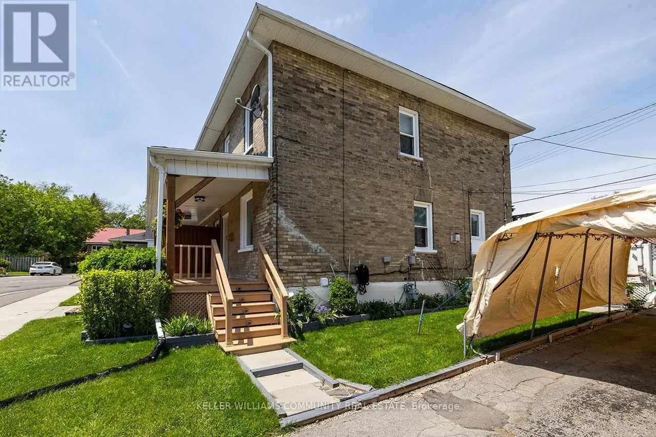 14 Liberty Place, Clarington, Ontario  L1C 1W6 - Photo 3 - E12195039