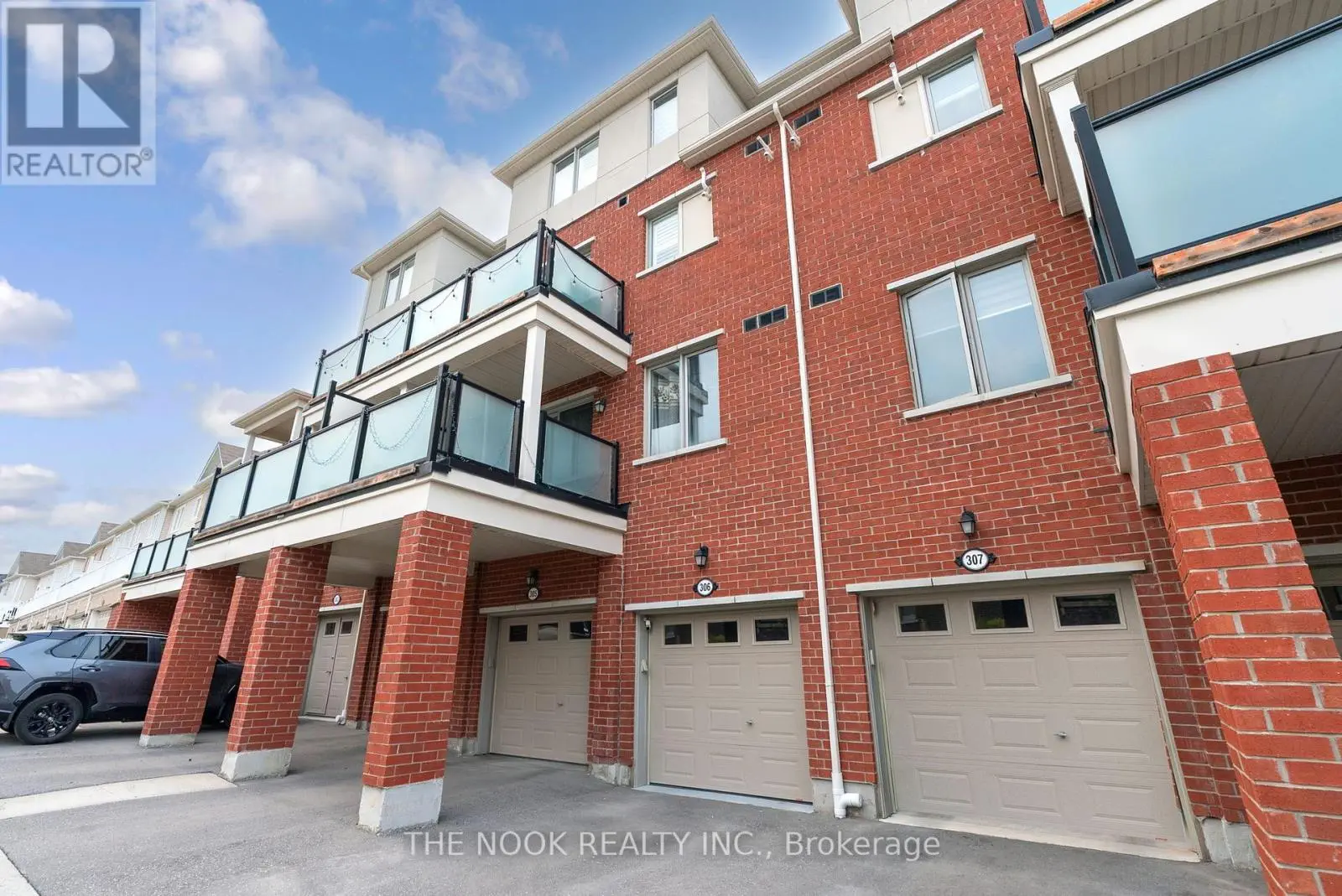 306 - 1148 Dragonfly Avenue, Pickering, Ontario  L1X 0H5 - Photo 1 - E12195317