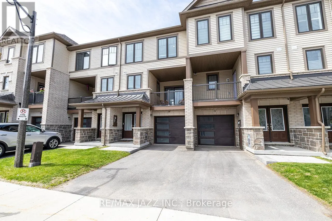 74 Ambereen Place, Clarington, Ontario  L1C 7H5 - Photo 2 - E12195382