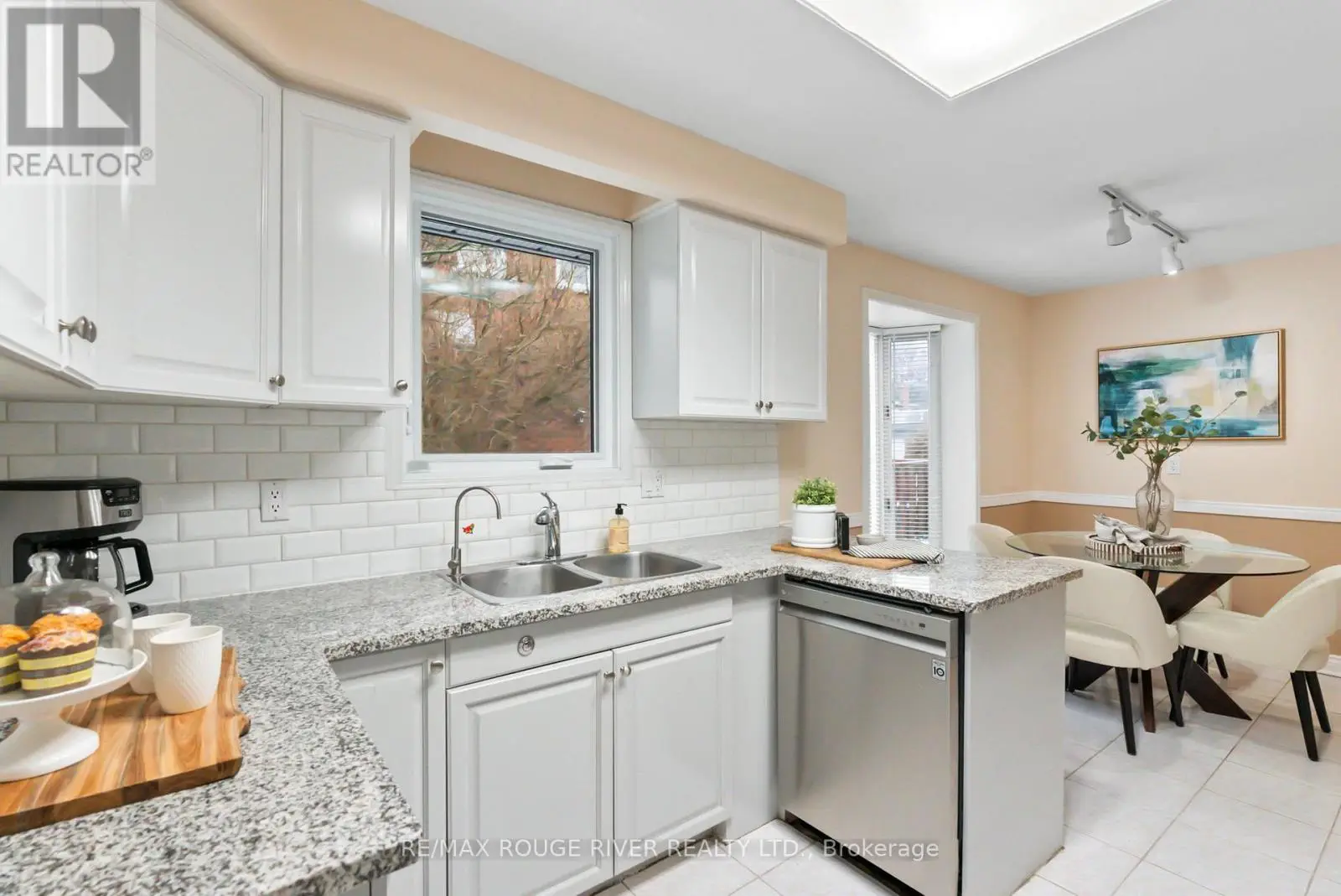 146 Gadsby Drive, Whitby, Ontario  L1N 6M4 - Photo 3 - E12195871