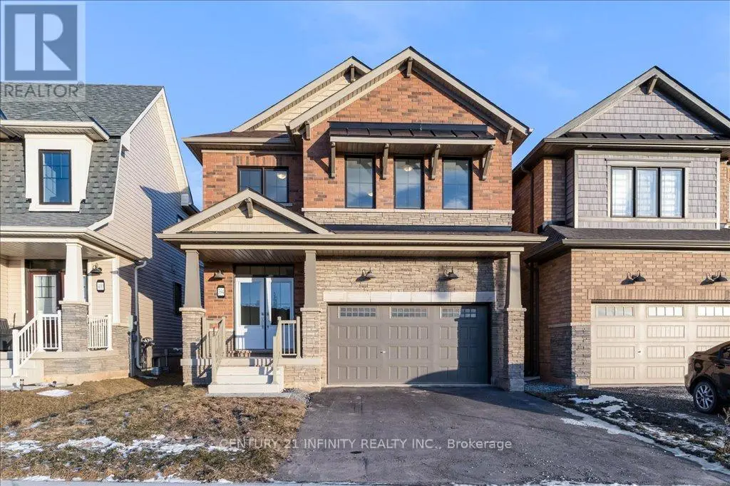 394 Eastbridge Avenue, Welland, Ontario  L3B 0M7 - Photo 1 - X12195982