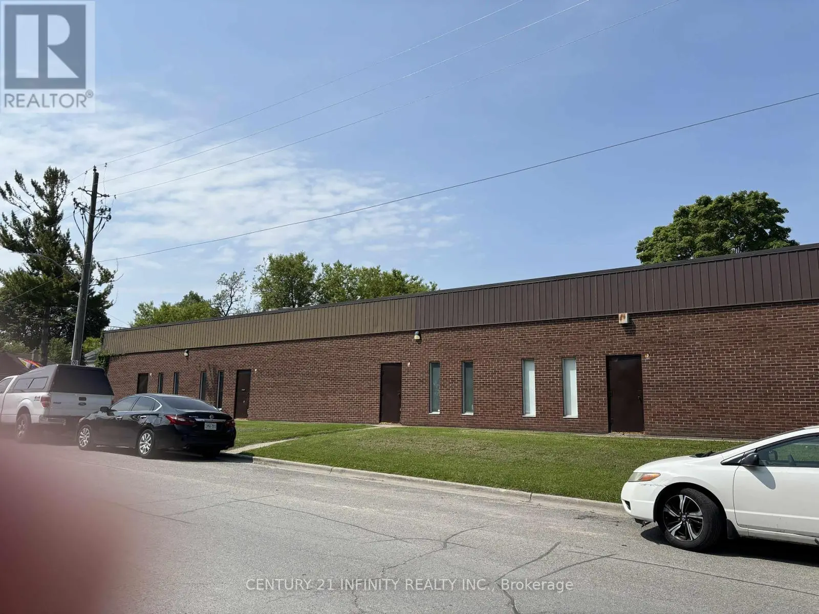 734 Oxford Street, Oshawa, Ontario  L1J 3V9 - Photo 2 - E12196256